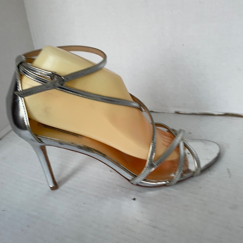 Badgley Mishka shoes strappy silver sandals 10